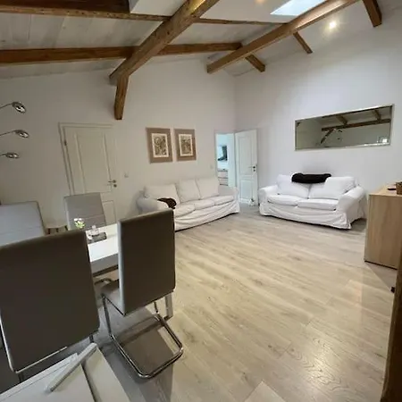 Schicke 3 In Apartment *